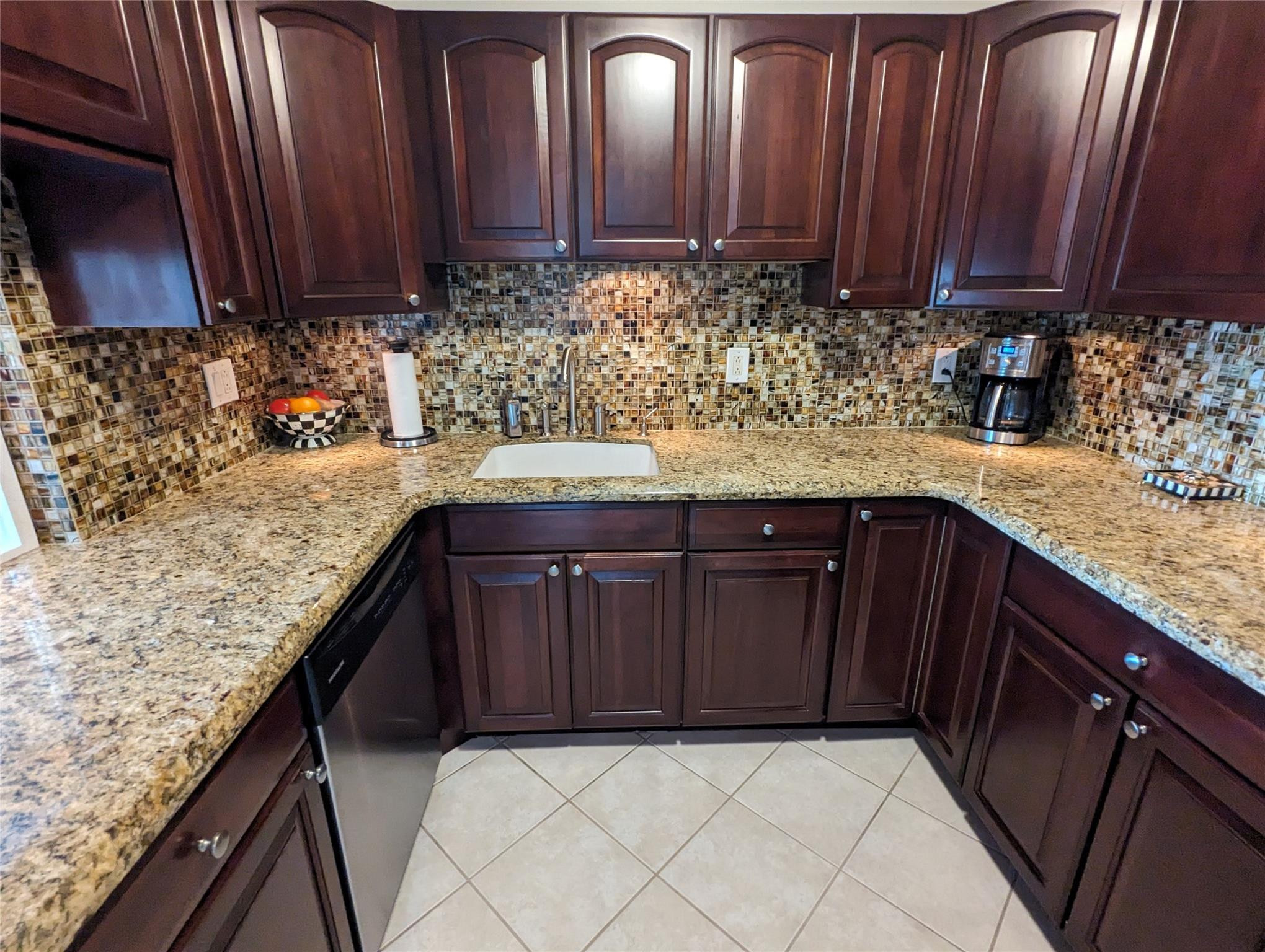 DRAKE TOWER CONDO - Residential