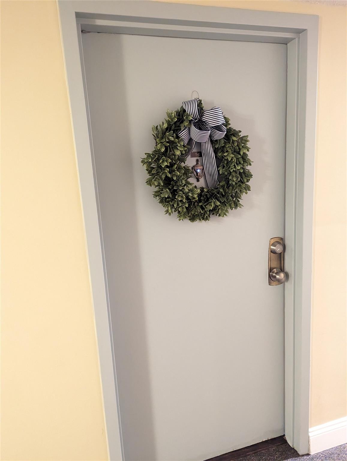 DRAKE TOWER CONDO - Residential