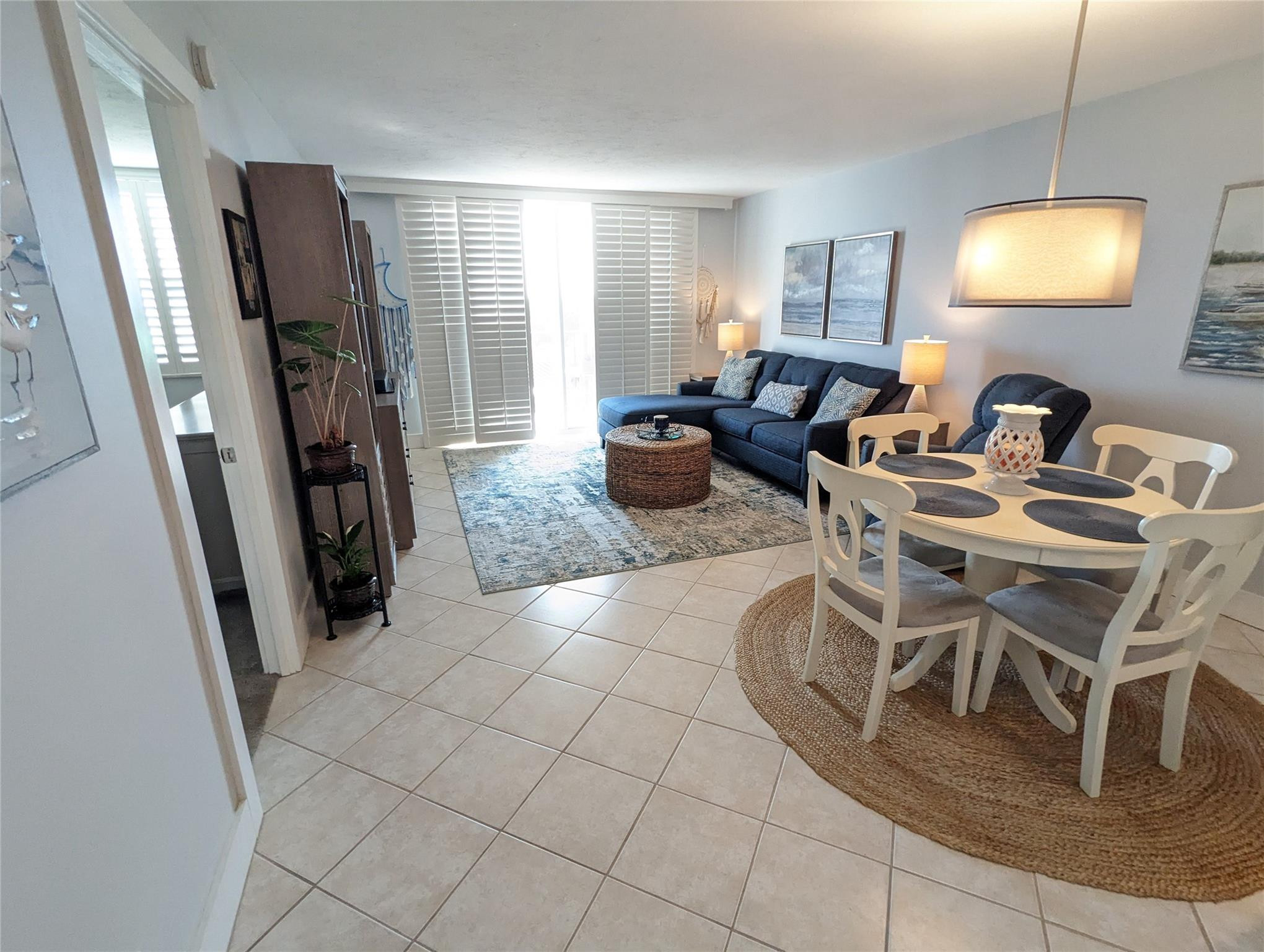 DRAKE TOWER CONDO - Residential