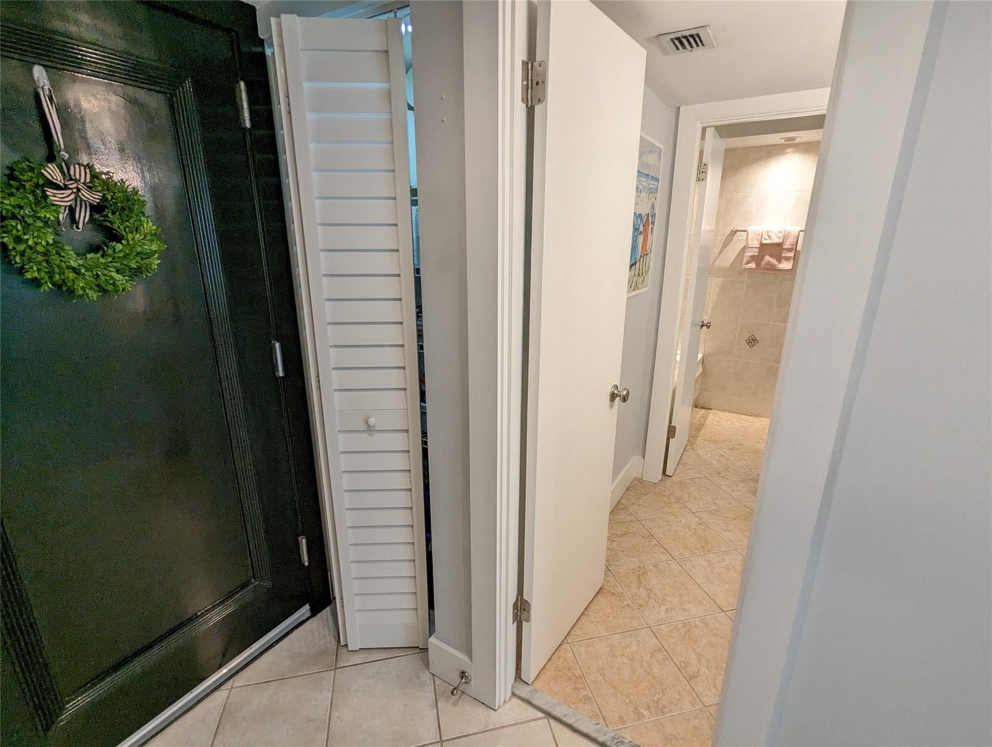 DRAKE TOWER CONDO - Residential