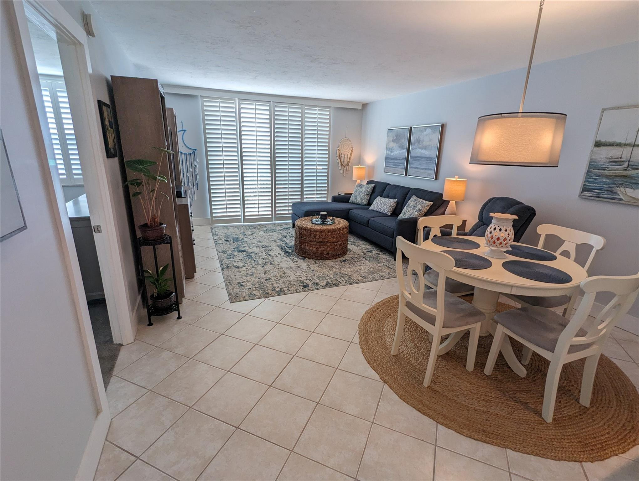 DRAKE TOWER CONDO - Residential