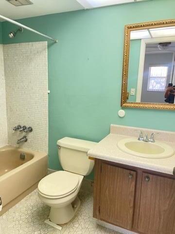 SUNRISE LAKES 7 CONDO - Residential