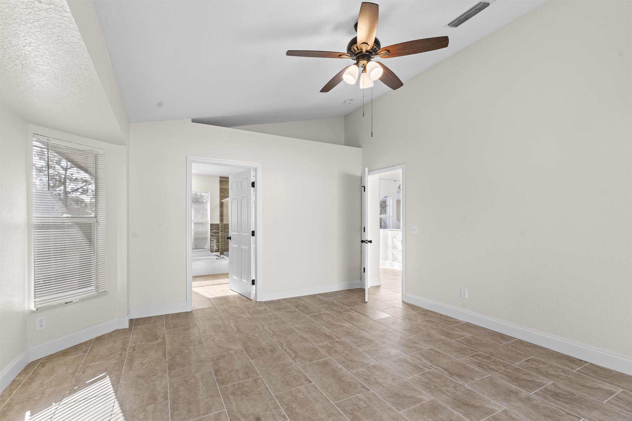 PORT ST LUCIE SECTION 18 - Residential Lease