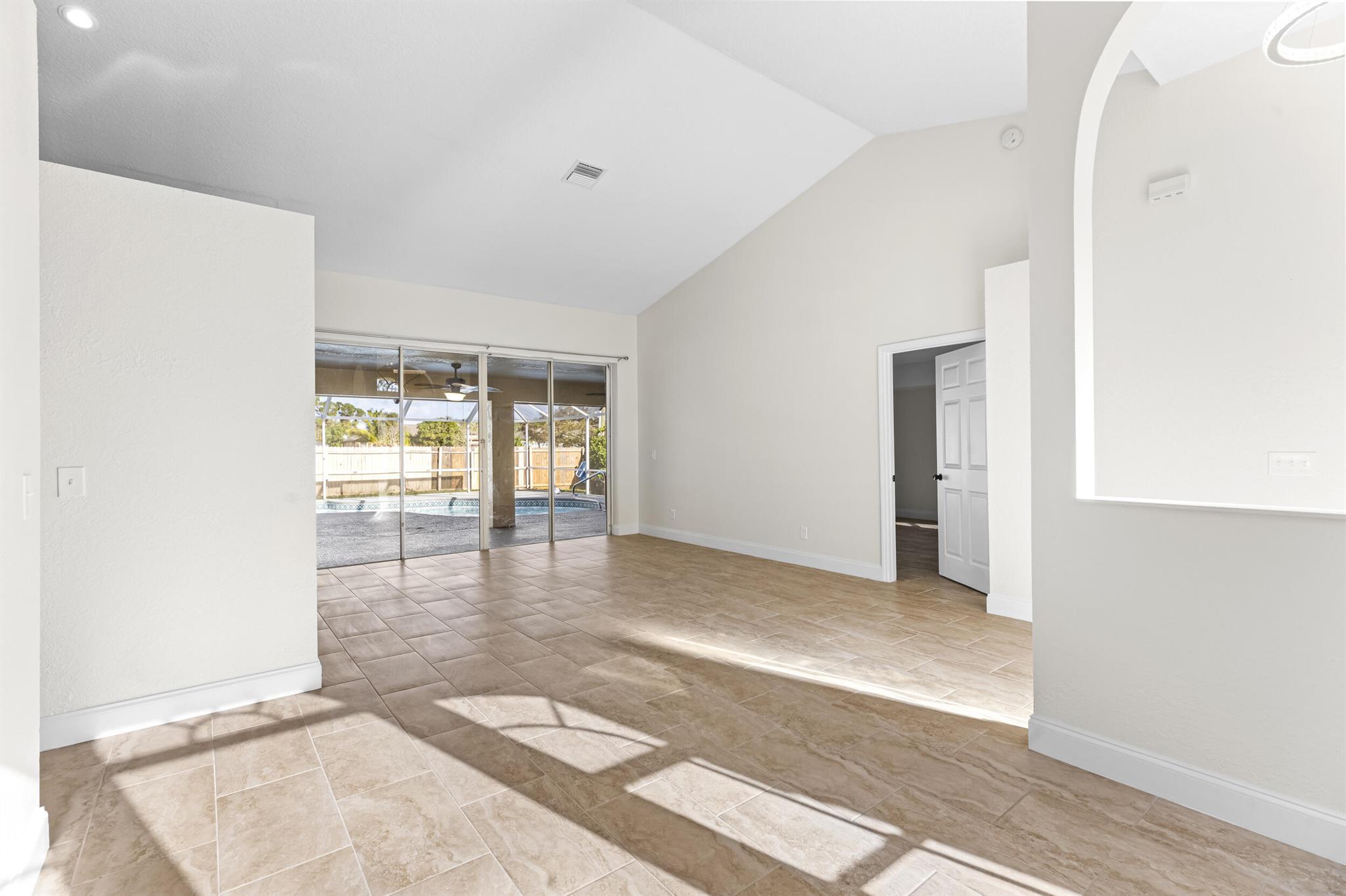 PORT ST LUCIE SECTION 18 - Residential Lease