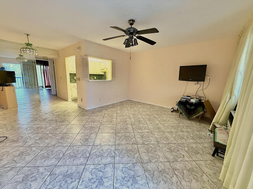 Photo of 417 Markham S, Deerfield Beach, FL 33442 (MLS # R11124147)