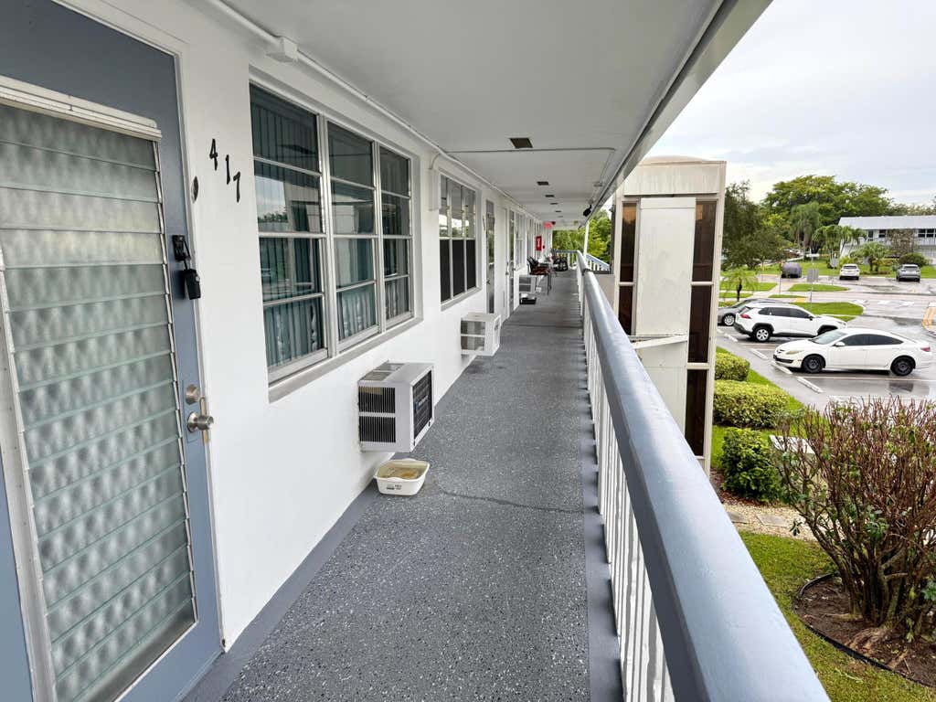 Photo of 417 Markham S, Deerfield Beach, FL 33442 (MLS # R11124147)