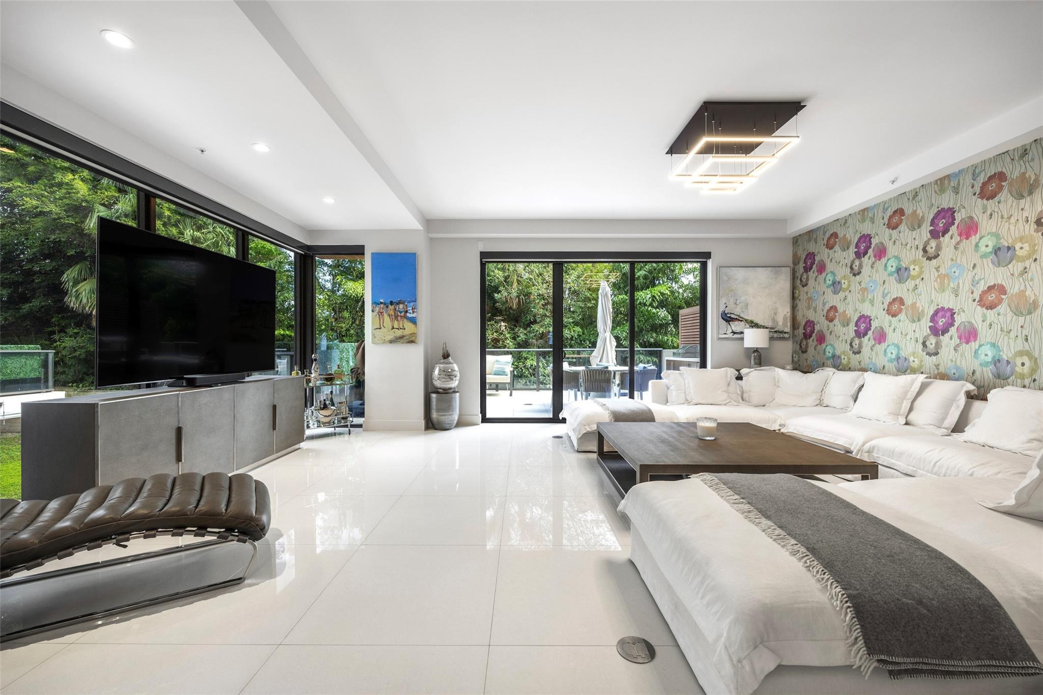 3030 N Ocean Boulevard S106