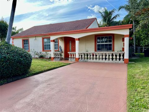 A home in Lake Worth