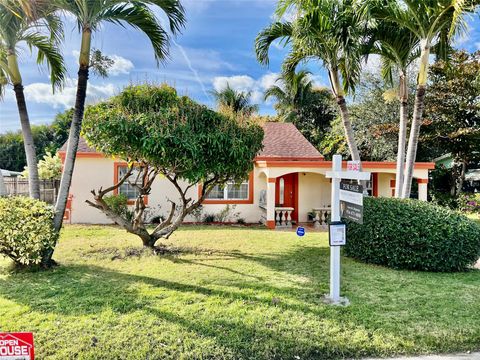 A home in Lake Worth