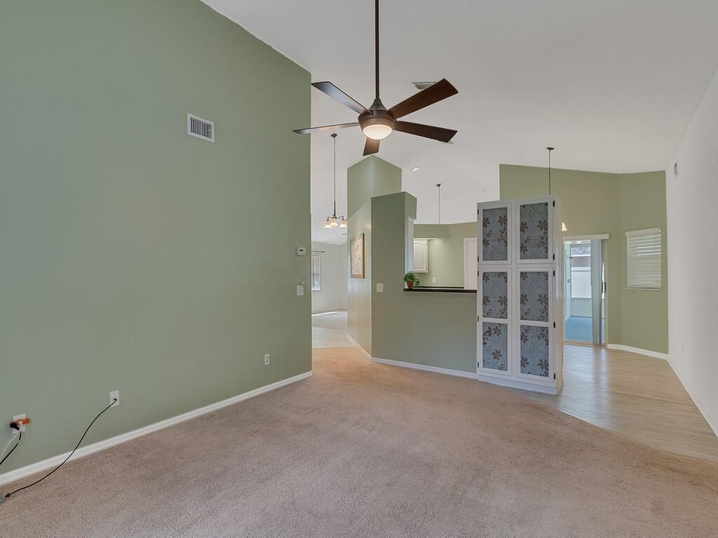 LAUREL COURT - Residential