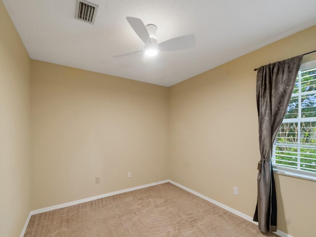 LAUREL COURT - Residential