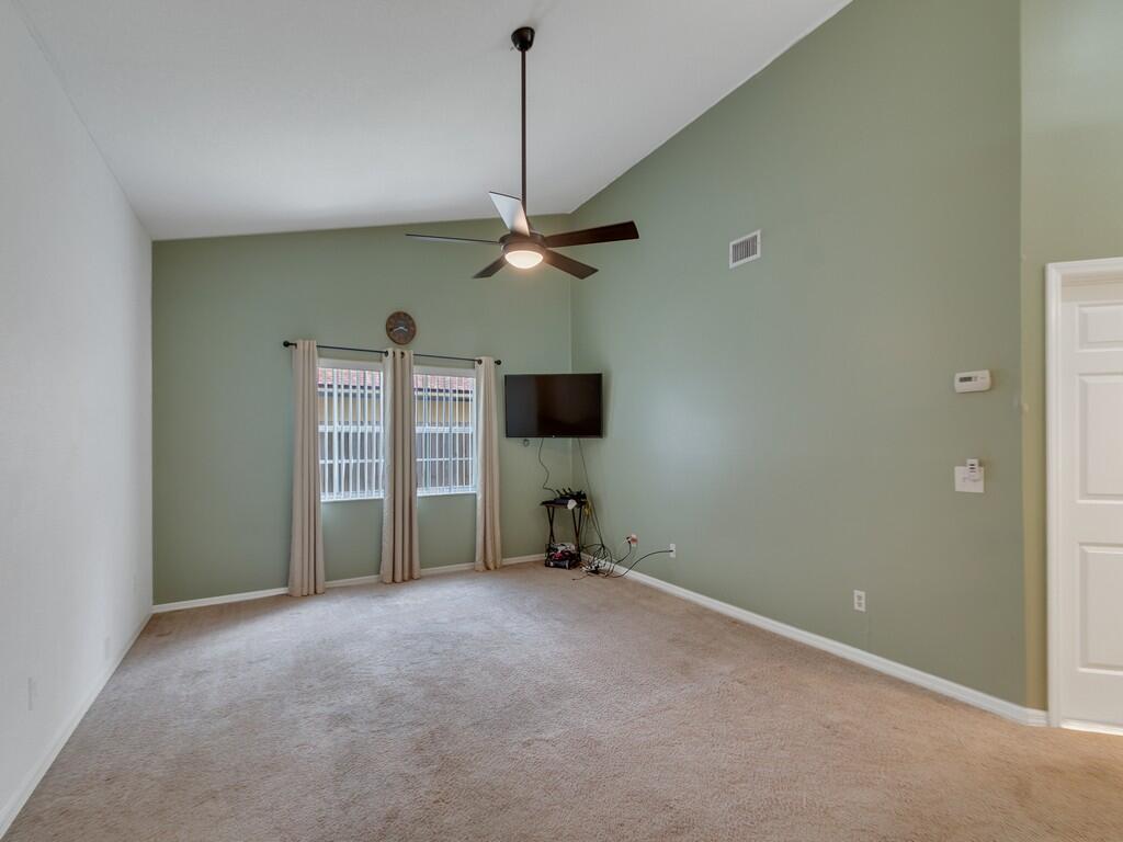 LAUREL COURT - Residential