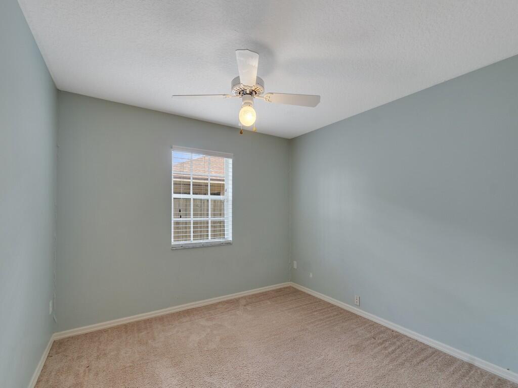 LAUREL COURT - Residential