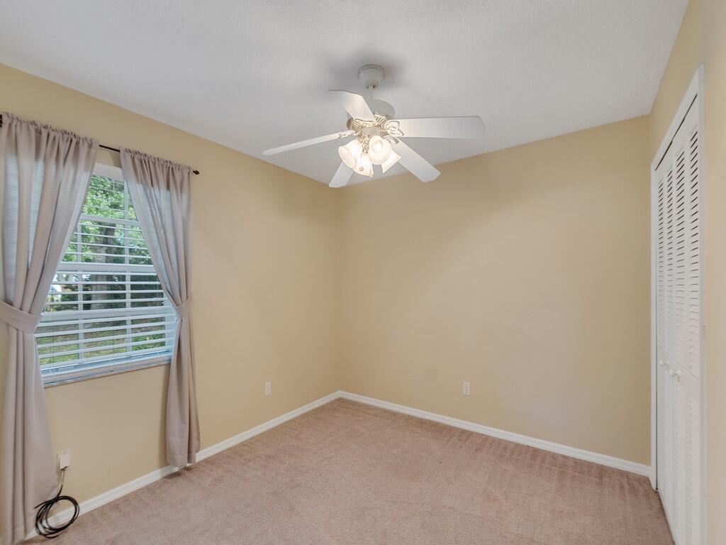 LAUREL COURT - Residential