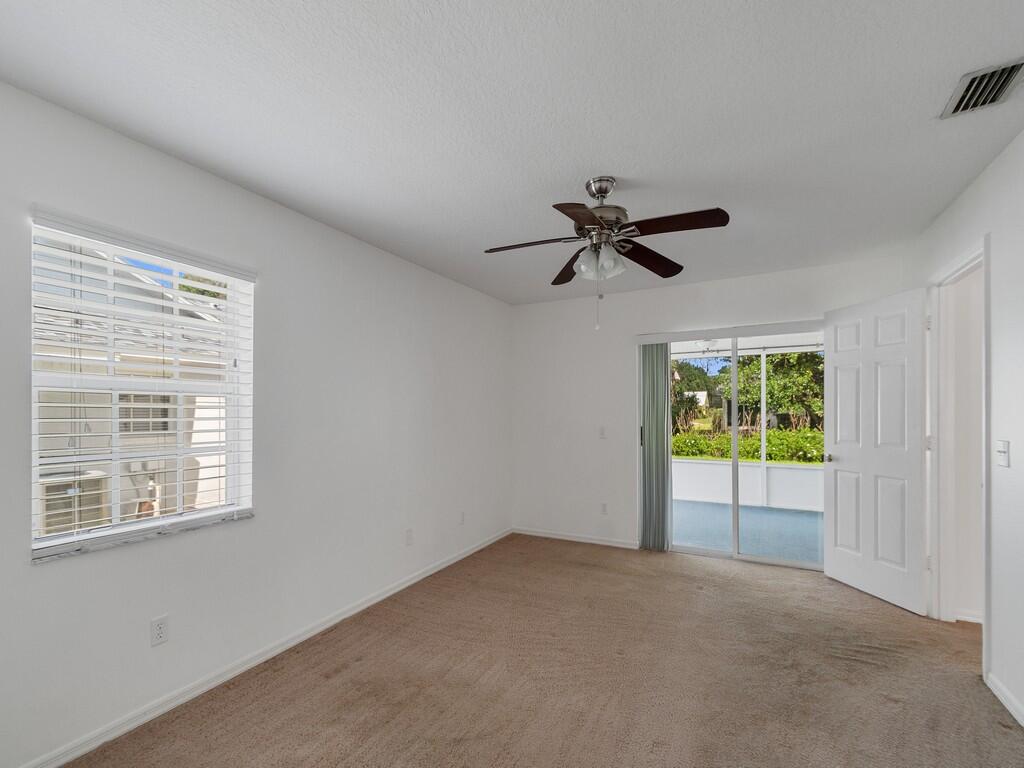 LAUREL COURT - Residential