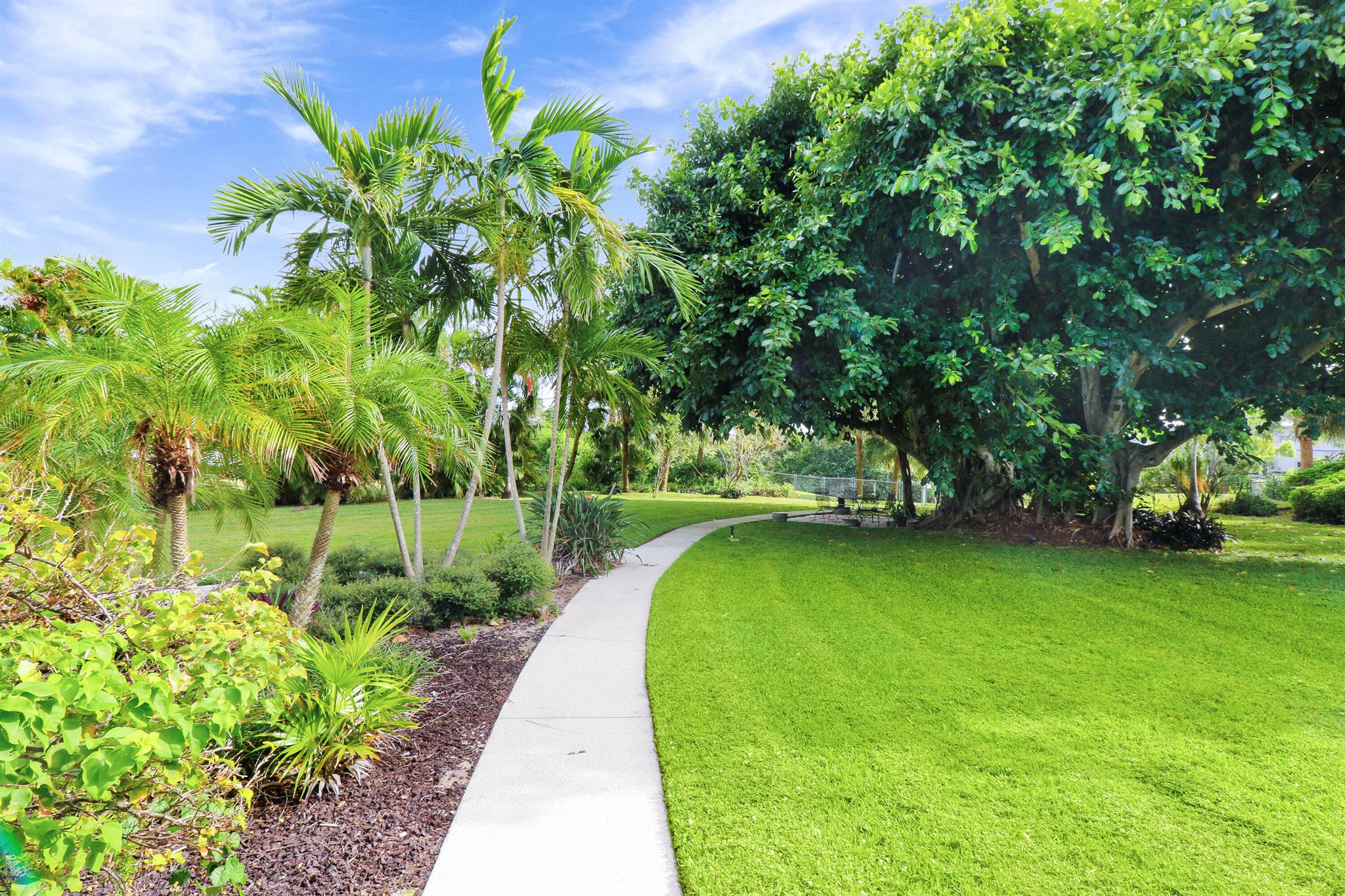 NORTH PALM BEACH VILLAGE - Residential