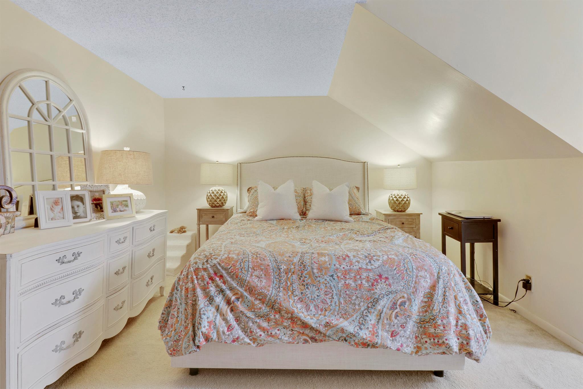 NORTH PALM BEACH VILLAGE - Residential