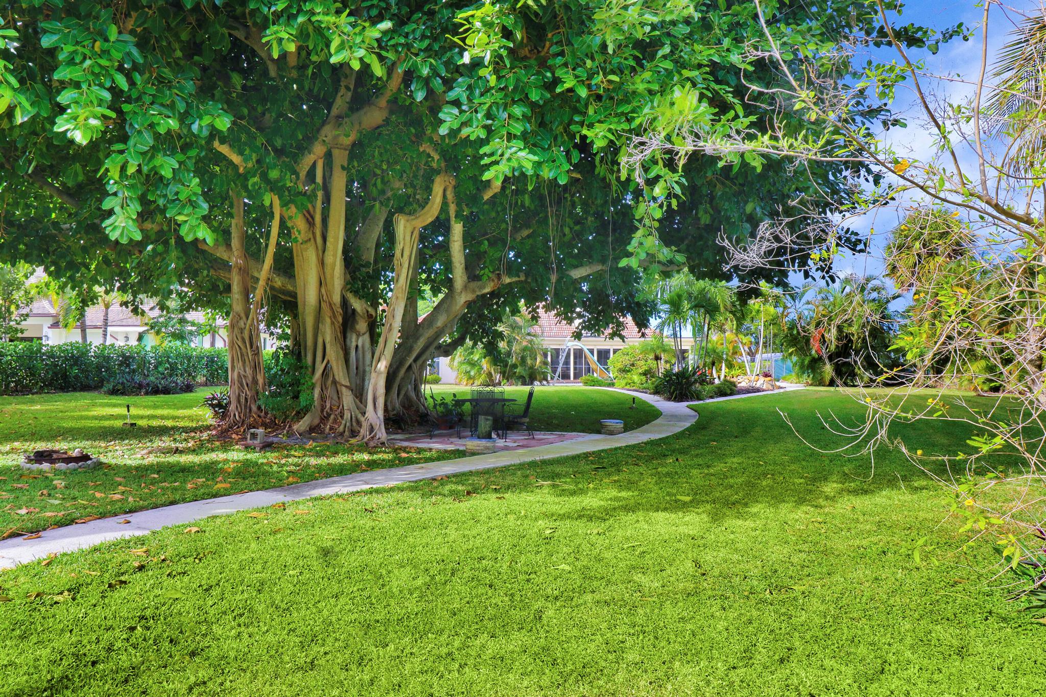 NORTH PALM BEACH VILLAGE - Residential