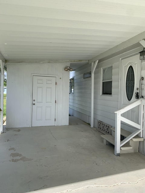 Photo of 3 Oro Grande Way, Port Saint Lucie, FL 34952 (MLS # B26073114)