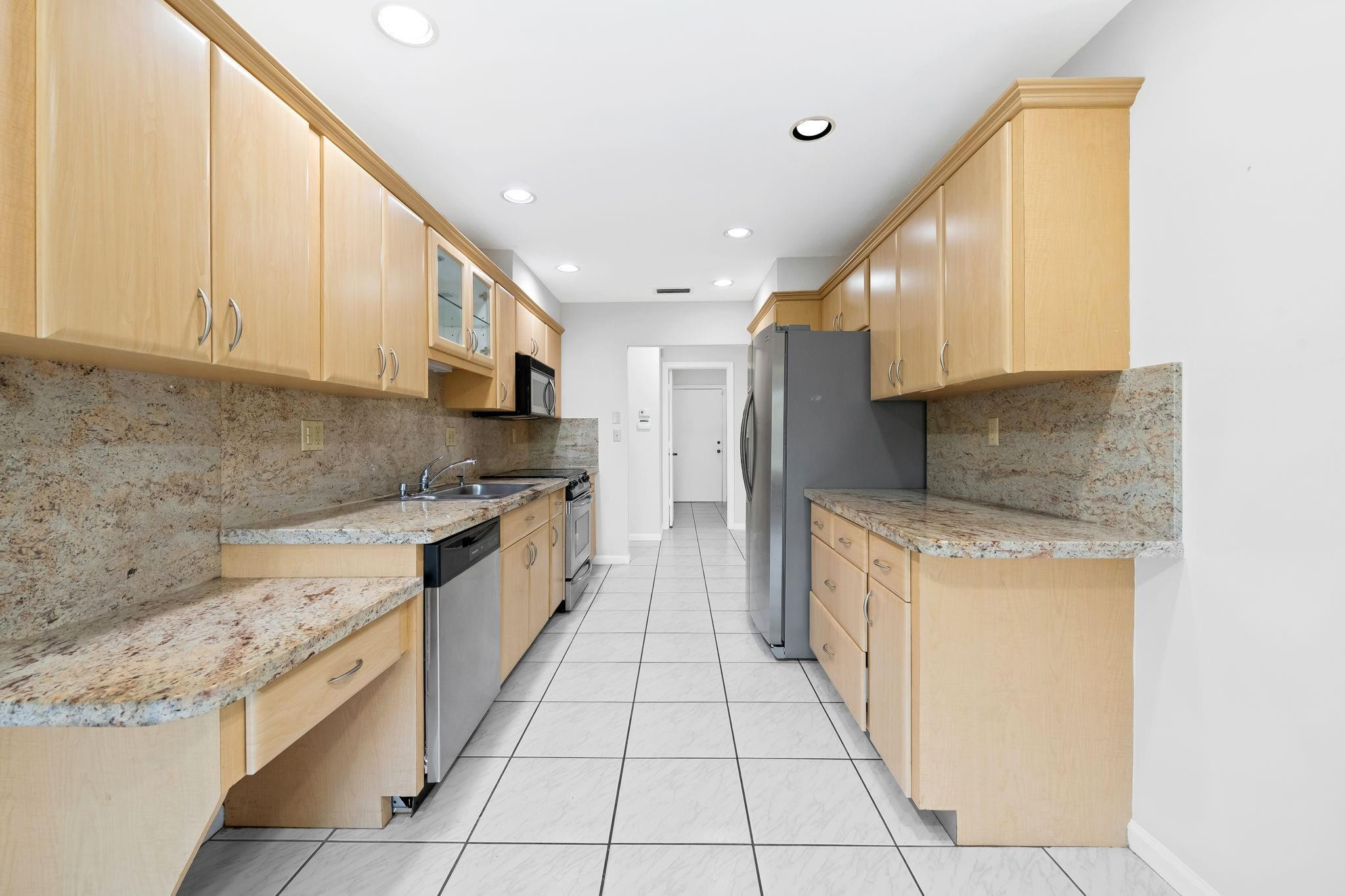 CAMINO WOODS II - Residential