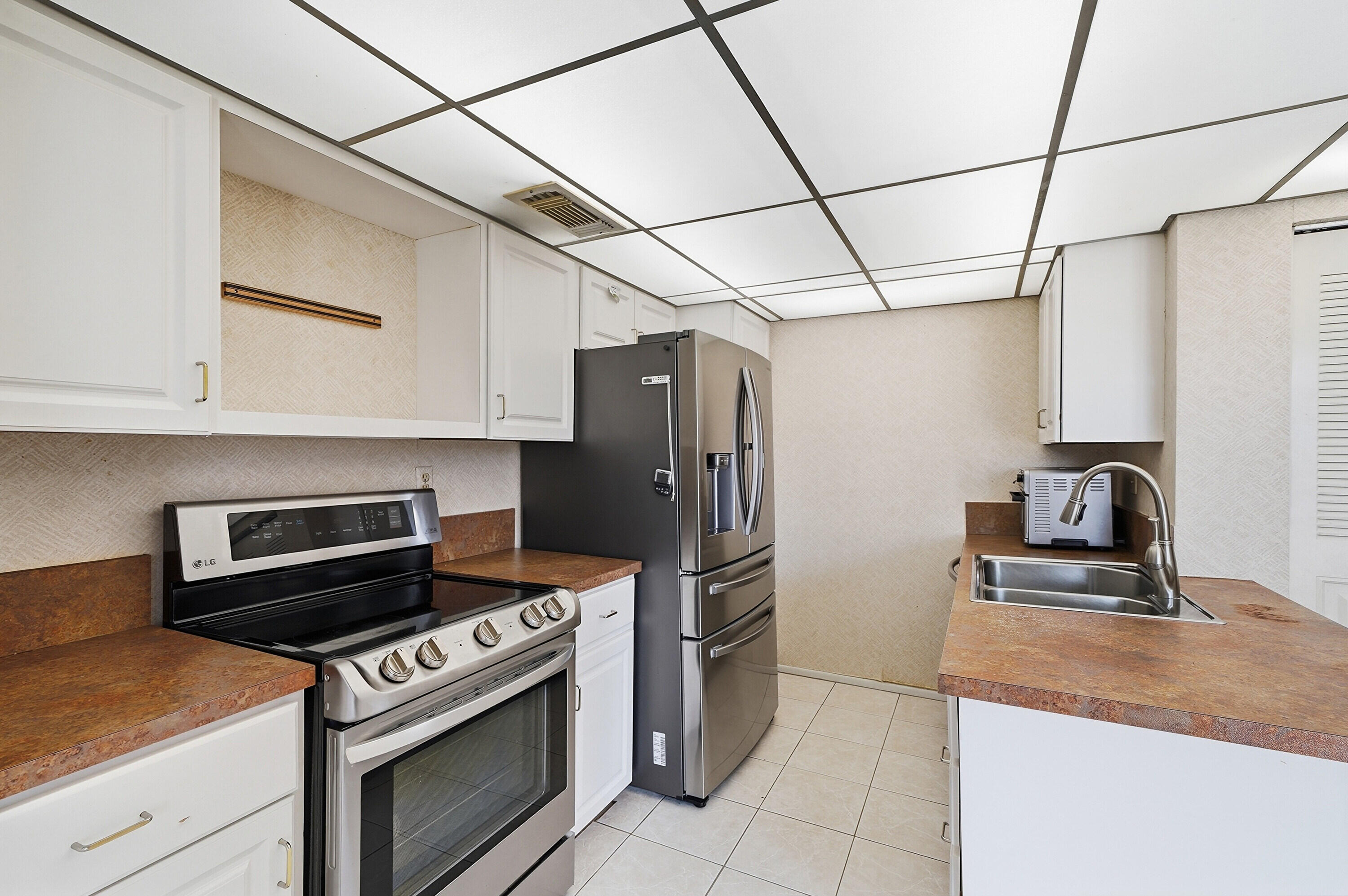 Golfwood Townhouses at Calif Club - Residential