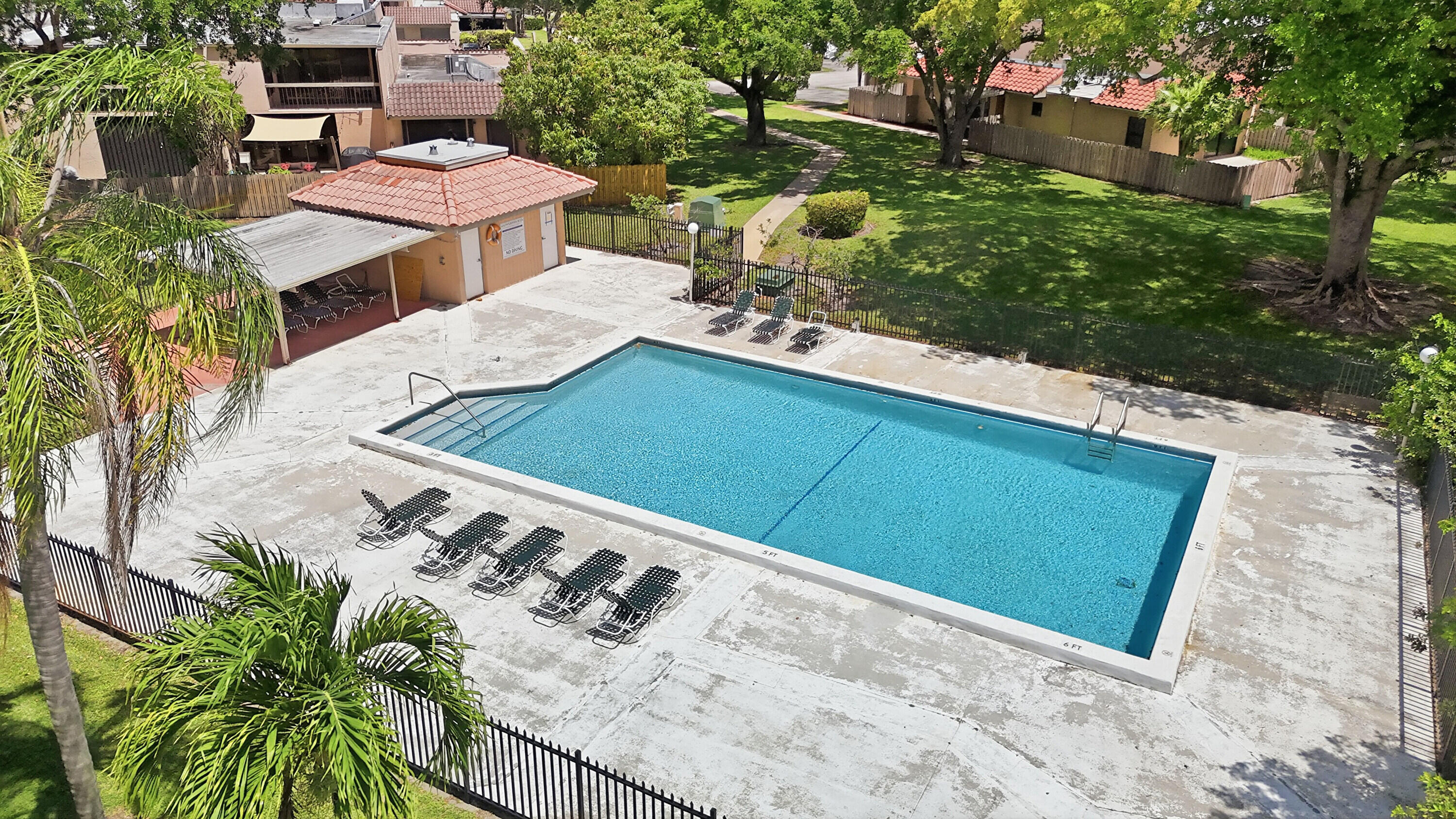 Golfwood Townhouses at Calif Club - Residential