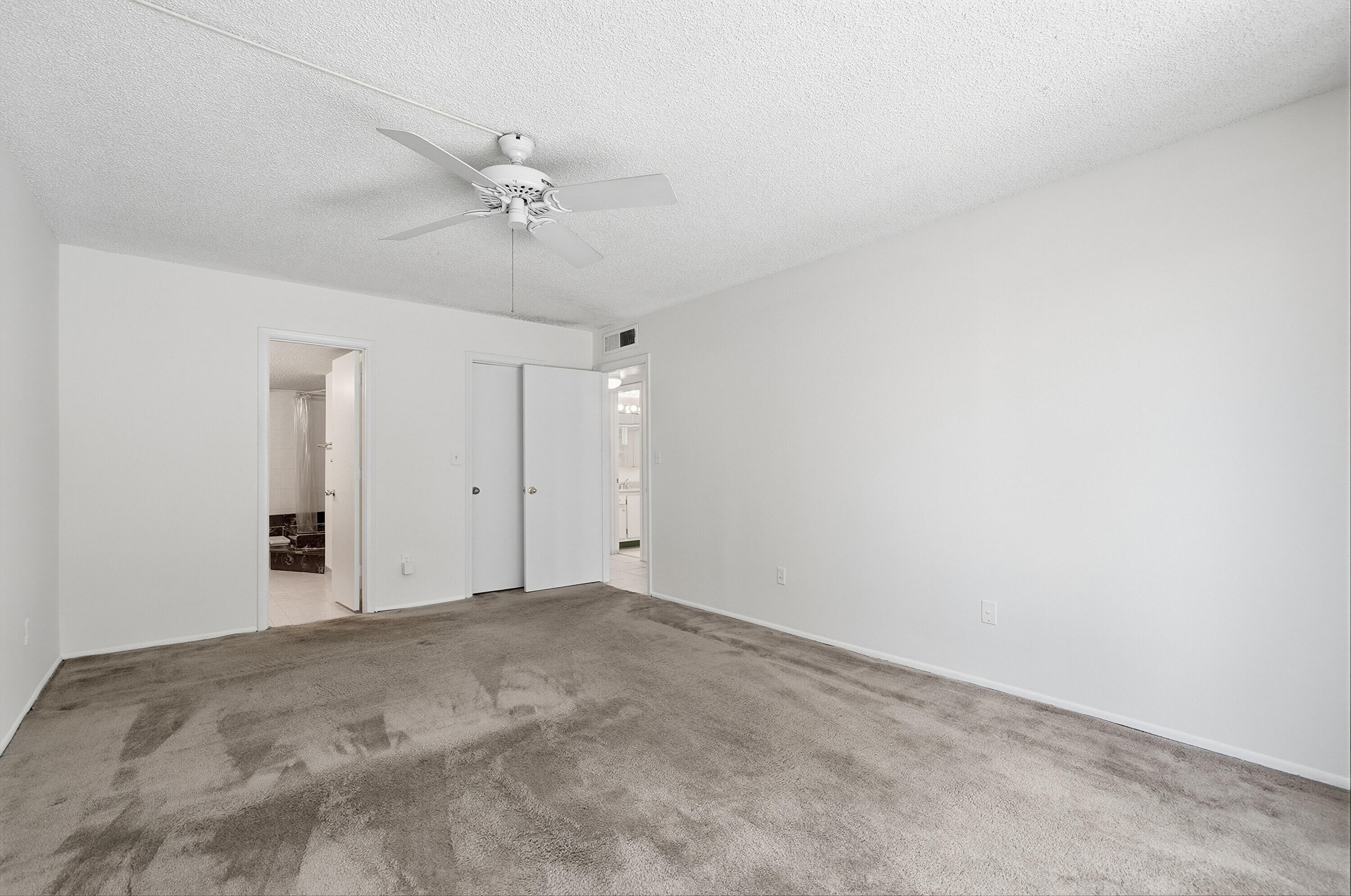 Golfwood Townhouses at Calif Club - Residential