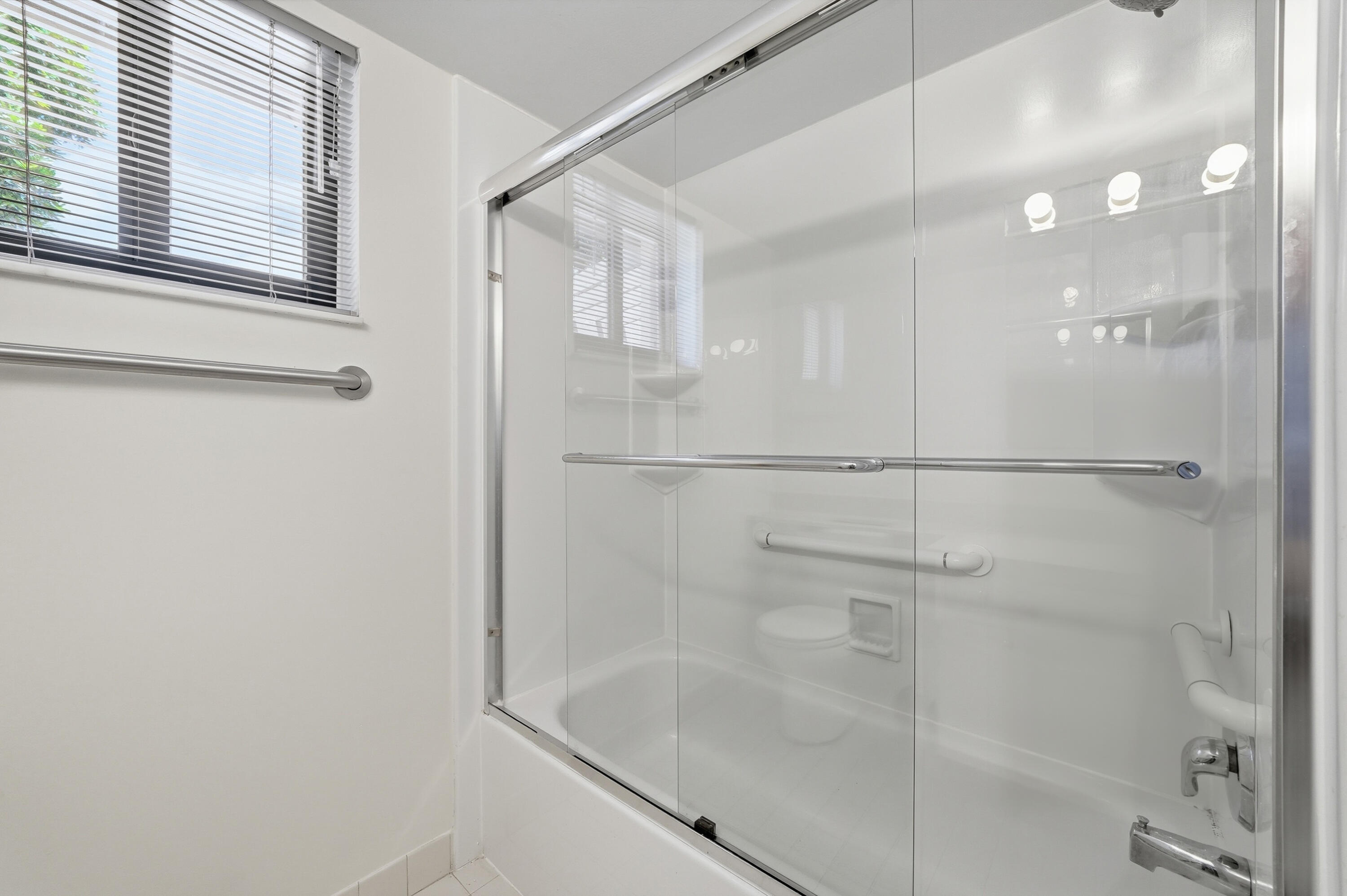 Golfwood Townhouses at Calif Club - Residential