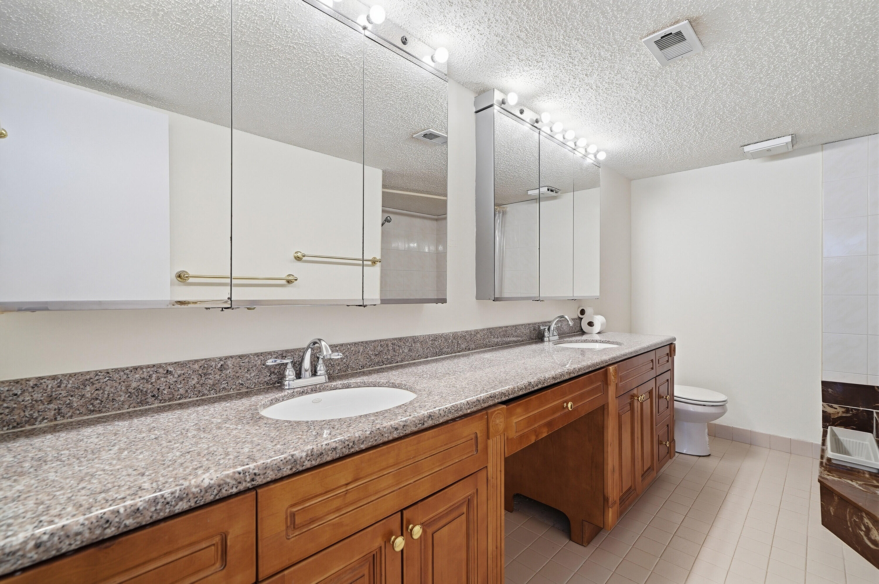 Golfwood Townhouses at Calif Club - Residential