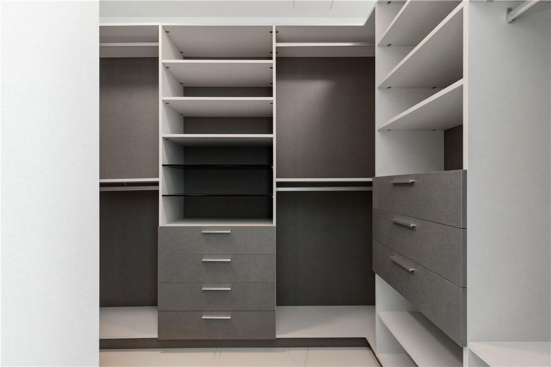 PORSCHE DESIGN TOWER - Residential