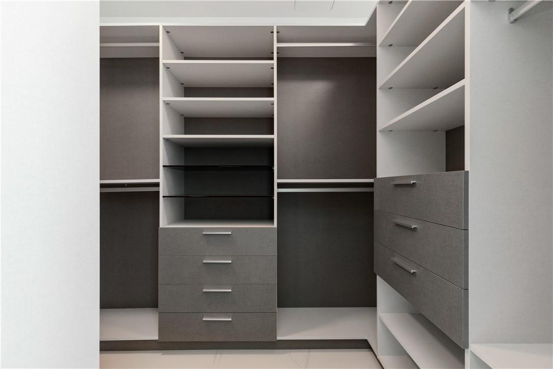 PORSCHE DESIGN TOWER - Residential