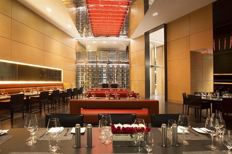 PORSCHE DESIGN TOWER - Residential