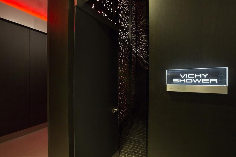 PORSCHE DESIGN TOWER - Residential