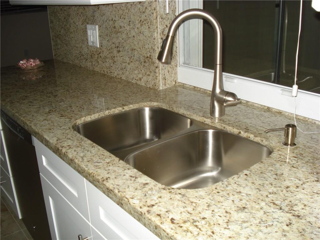 Lauderdale West 2 Sec 78- - Residential