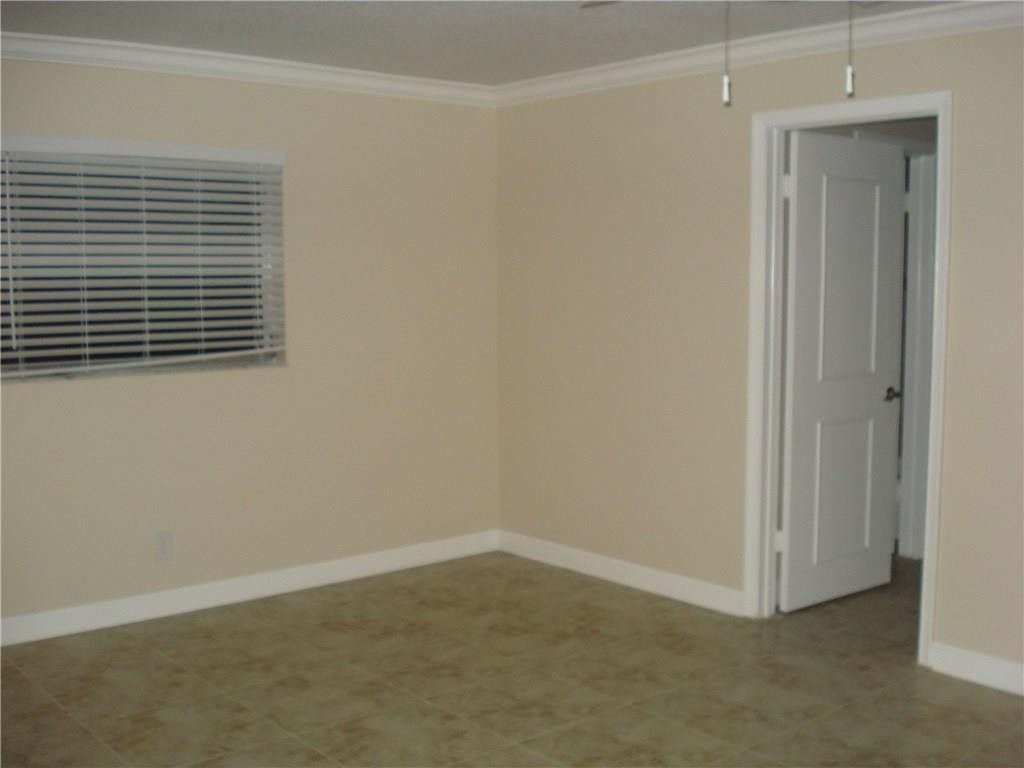 Lauderdale West 2 Sec 78- - Residential