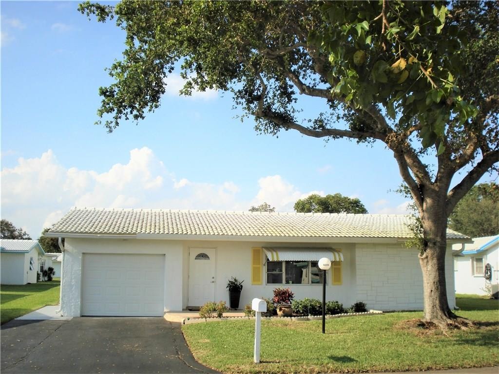 Lauderdale West 2 Sec 78- - Residential