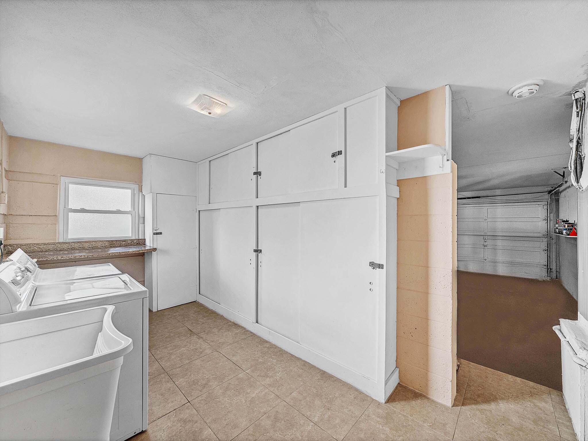 PALM RIDGE - Residential