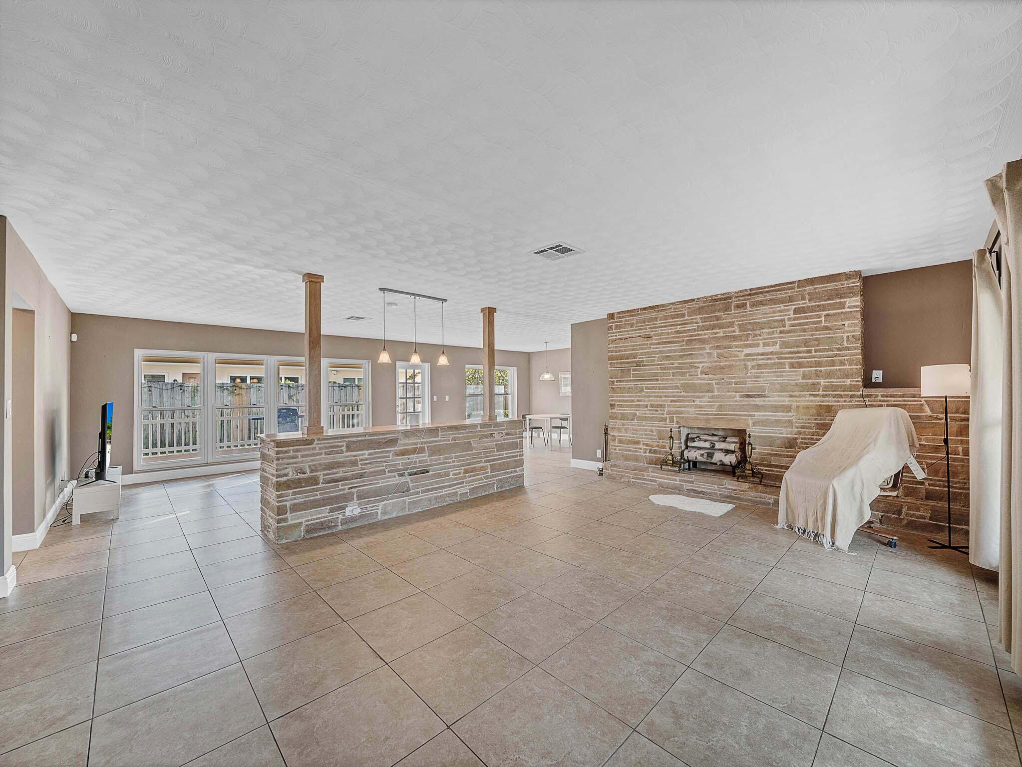 PALM RIDGE - Residential