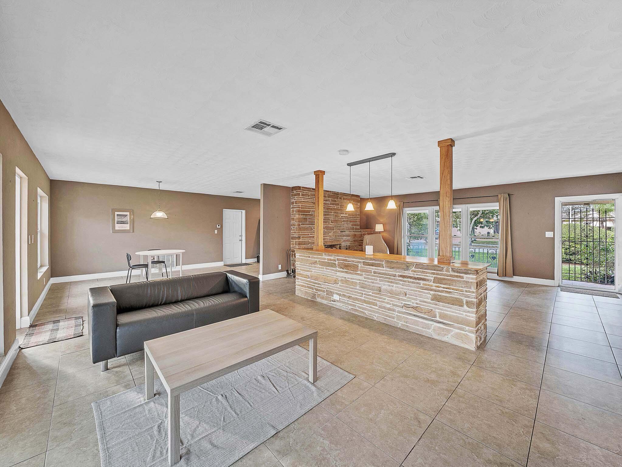 PALM RIDGE - Residential