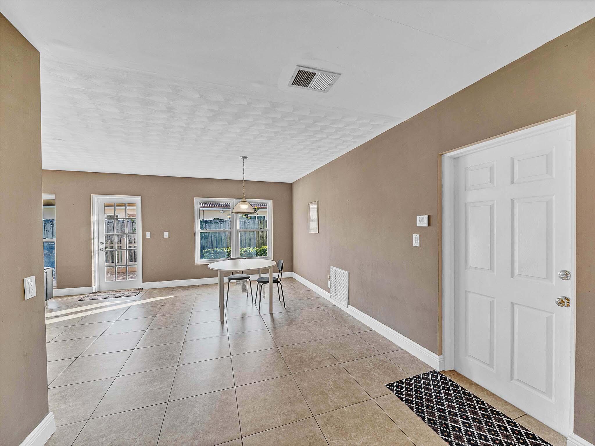 PALM RIDGE - Residential