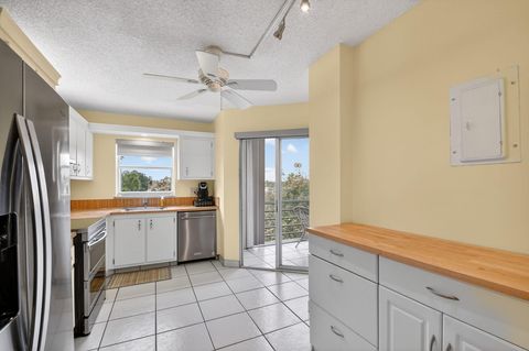 Tiny photo for 3871 Via Poinciana #404, Lake Worth, FL 33467 (MLS # R11159520)