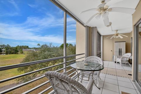 Tiny photo for 3871 Via Poinciana #404, Lake Worth, FL 33467 (MLS # R11159520)