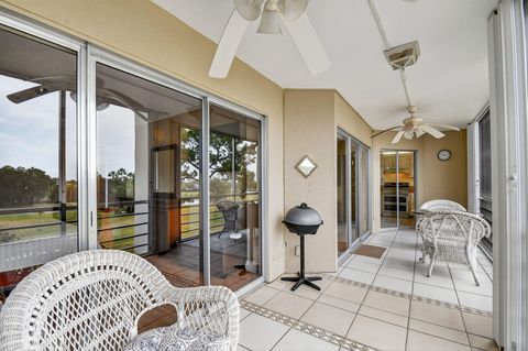 Tiny photo for 3871 Via Poinciana #404, Lake Worth, FL 33467 (MLS # R11159520)