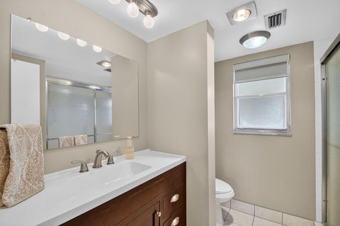 Tiny photo for 3871 Via Poinciana #404, Lake Worth, FL 33467 (MLS # R11159520)