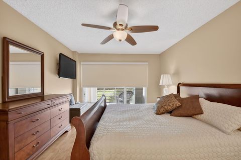 Tiny photo for 3871 Via Poinciana #404, Lake Worth, FL 33467 (MLS # R11159520)