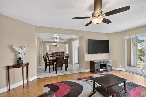 Tiny photo for 3871 Via Poinciana #404, Lake Worth, FL 33467 (MLS # R11159520)