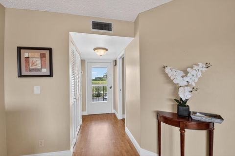 Tiny photo for 3871 Via Poinciana #404, Lake Worth, FL 33467 (MLS # R11159520)