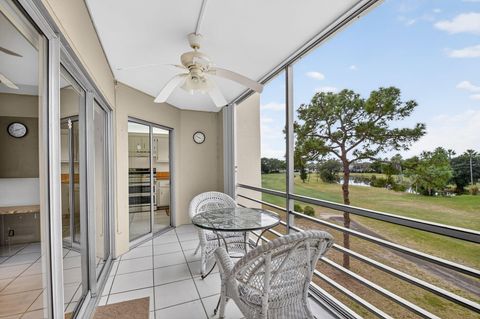 Tiny photo for 3871 Via Poinciana #404, Lake Worth, FL 33467 (MLS # R11159520)