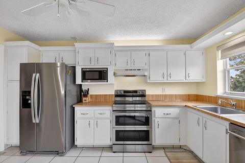 Tiny photo for 3871 Via Poinciana #404, Lake Worth, FL 33467 (MLS # R11159520)