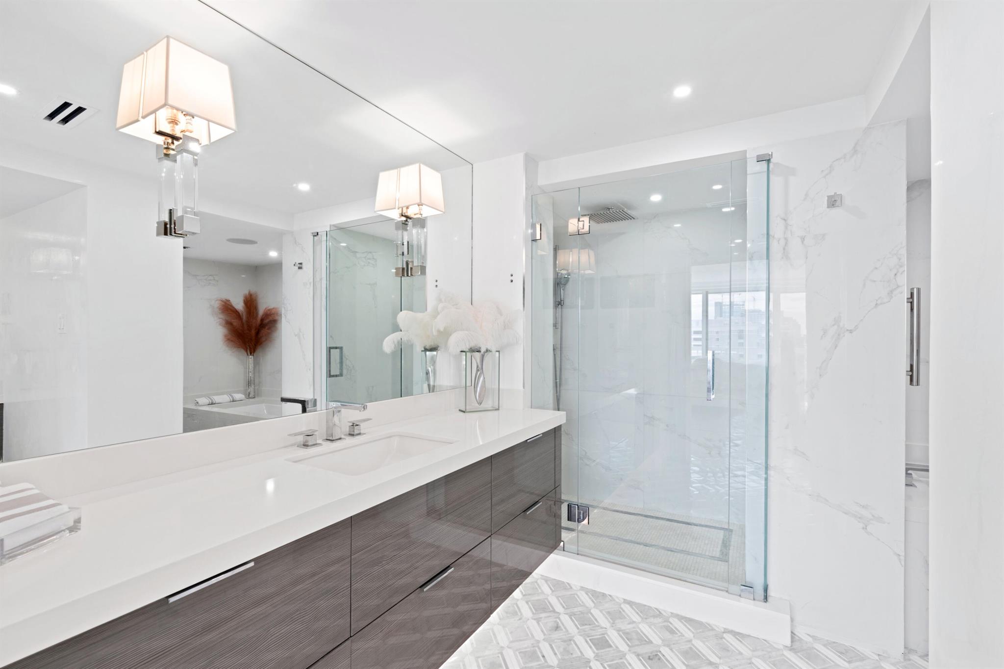 WATERVIEW TOWERS CONDO - Residential